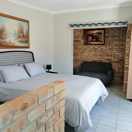 Charlie'S Spot - Norwood Hotel Johannesburg Exterior photo