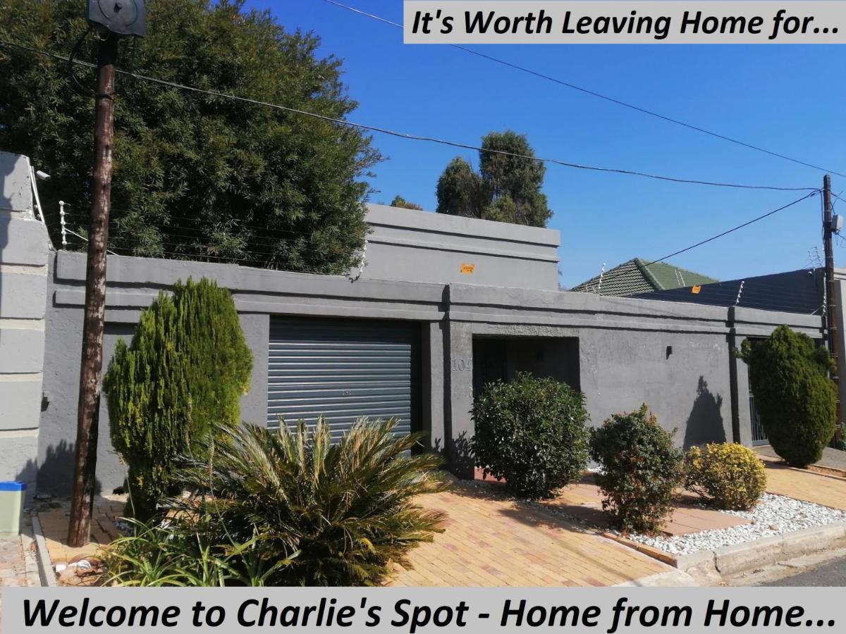 Charlie'S Spot - Norwood Hotel Johannesburg Exterior photo