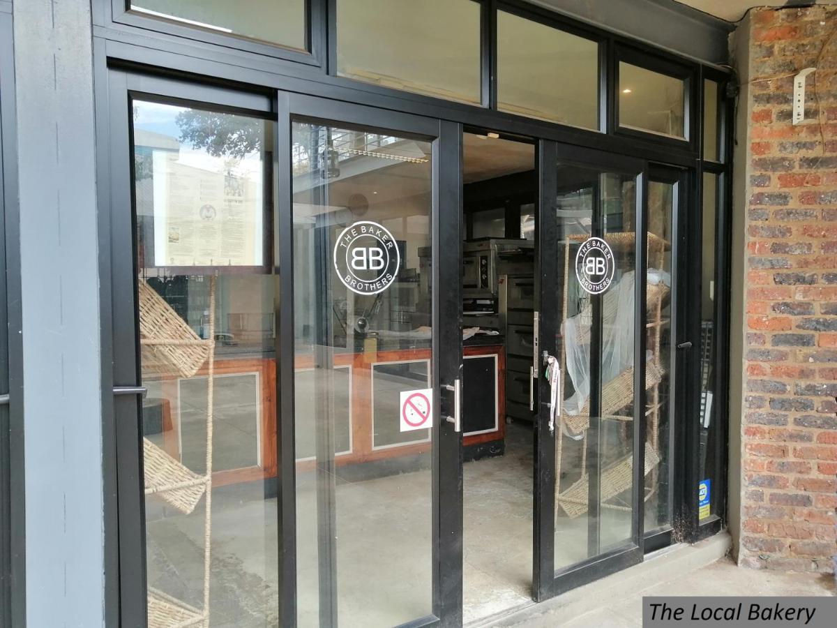 Charlie'S Spot - Norwood Hotel Johannesburg Exterior photo